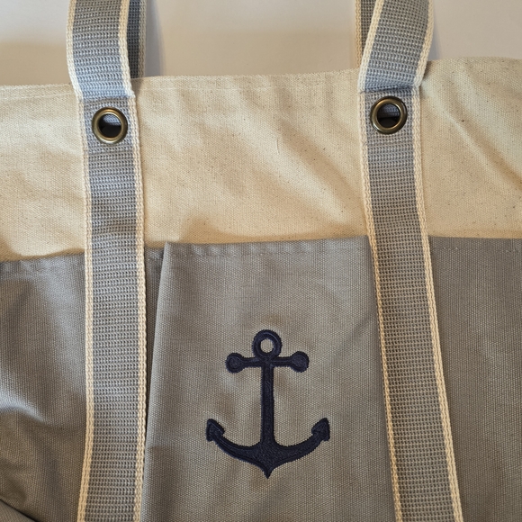 Thirty-One Nautical Coastal Tote Bag in Cream and Gray NWT - Picture 3 of 6